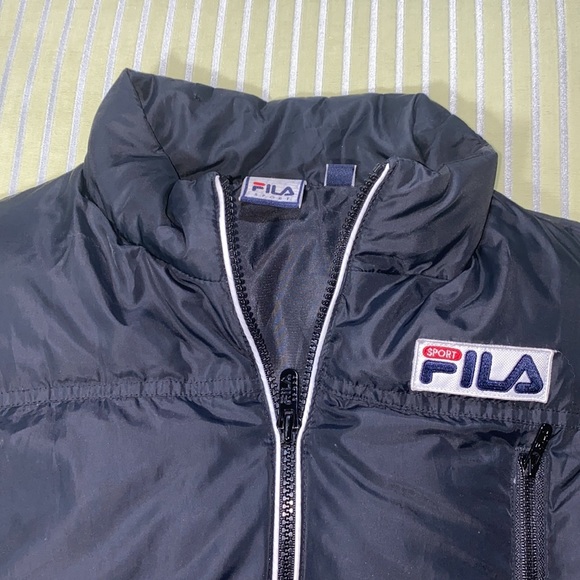 Vintage Black Fila Zip Up Puffer Vest Medium - Picture 4 of 9